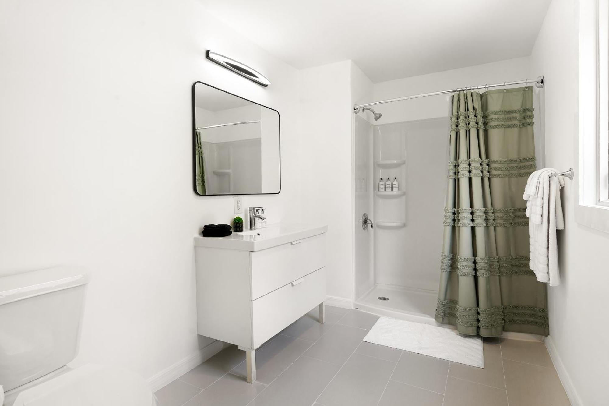 Cobalt Coast Resort West Bay Εξωτερικό φωτογραφία