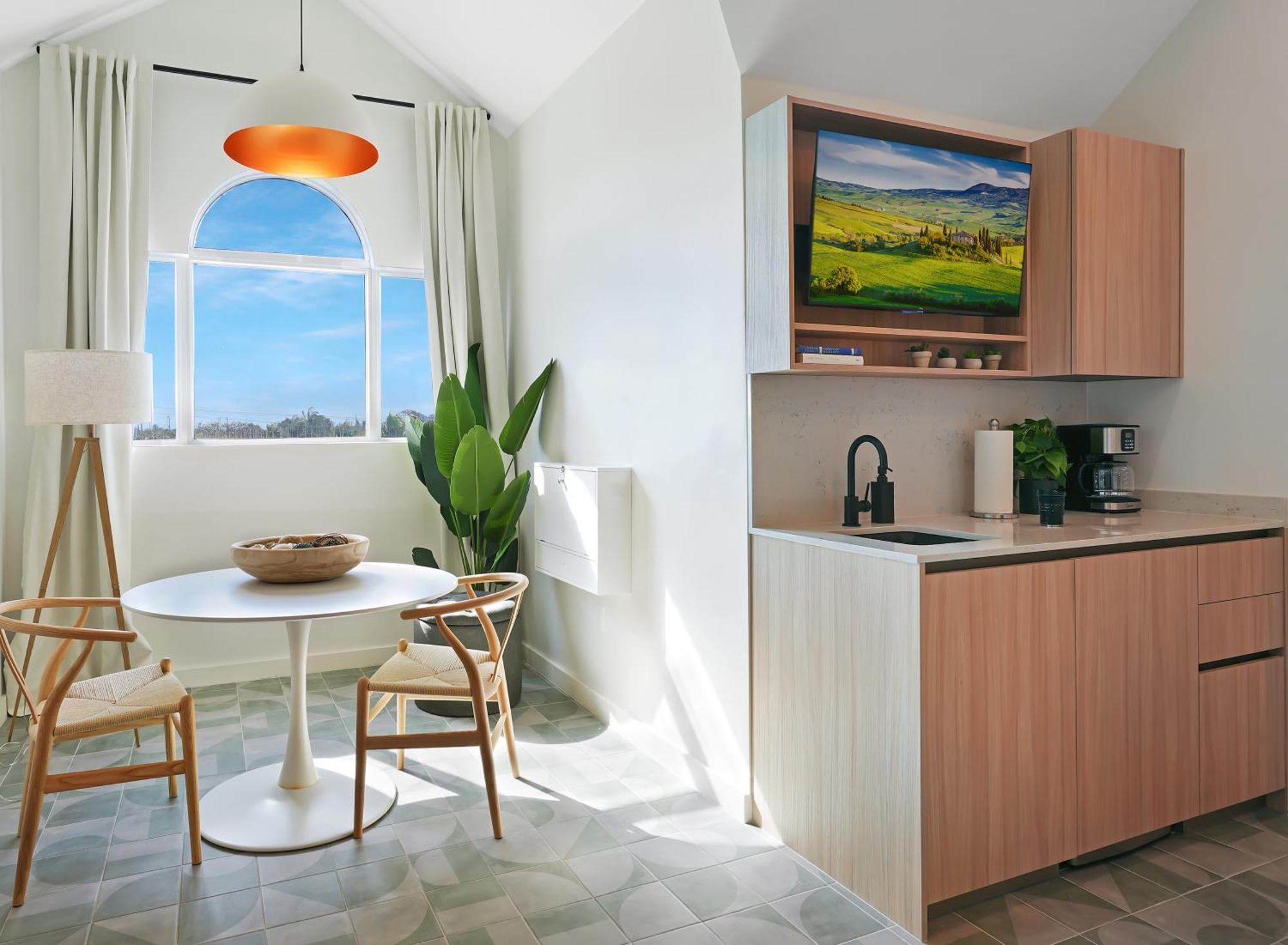 Cobalt Coast Resort West Bay Εξωτερικό φωτογραφία