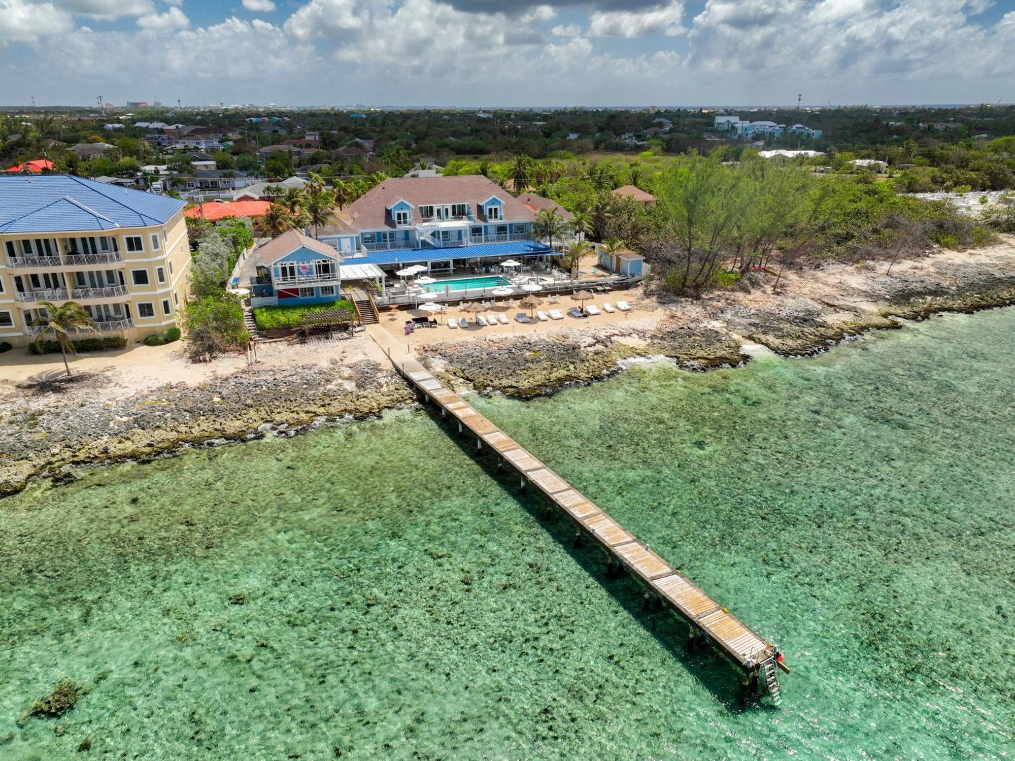 Cobalt Coast Resort West Bay Εξωτερικό φωτογραφία