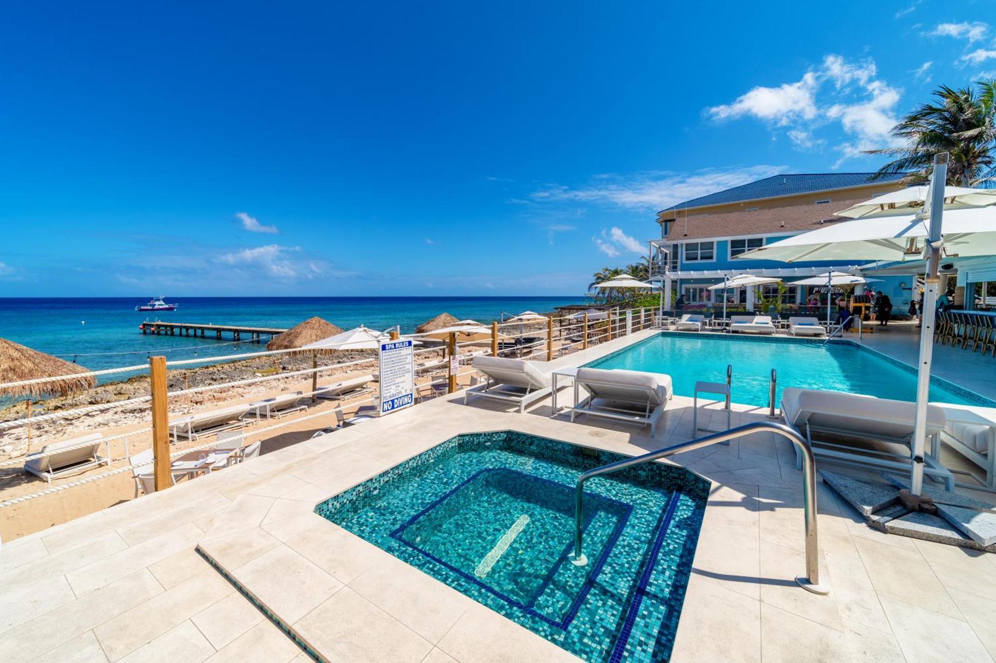 Cobalt Coast Resort West Bay Εξωτερικό φωτογραφία