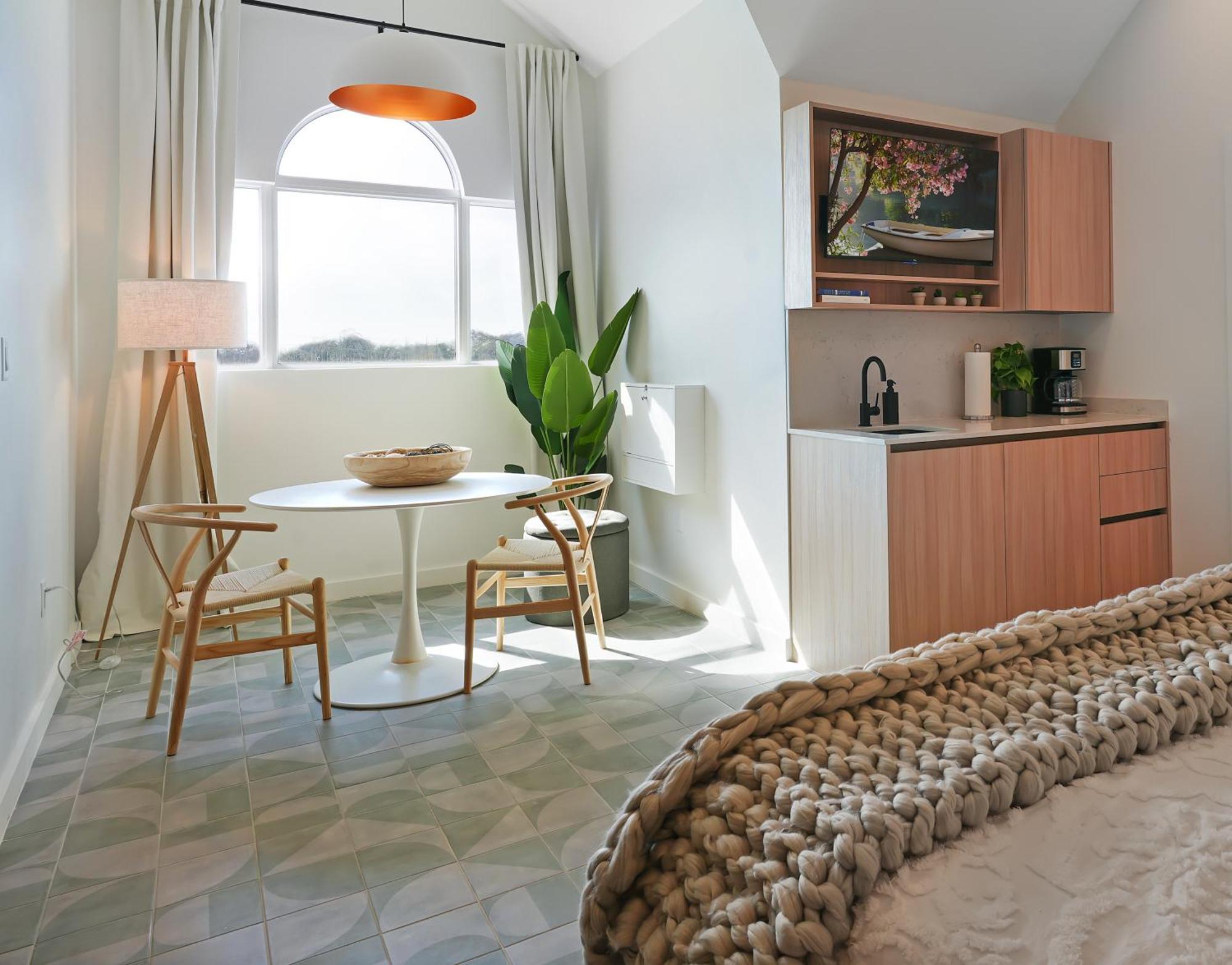 Cobalt Coast Resort West Bay Εξωτερικό φωτογραφία